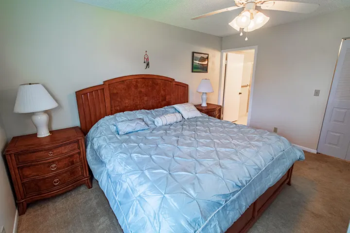 4688 Lucerne Lakes Blvd-33