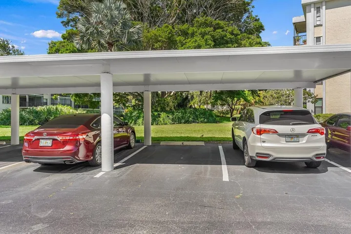 300-N-Hwy-A1A-Apt-203C-HigMedia-009-1280