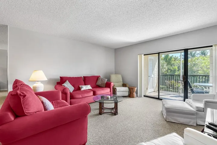 300-N-Hwy-A1A-Apt-203C-HigMedia-022-1280