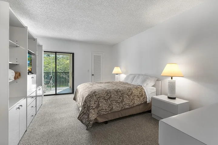 300-N-Hwy-A1A-Apt-203C-HigMedia-026-1280