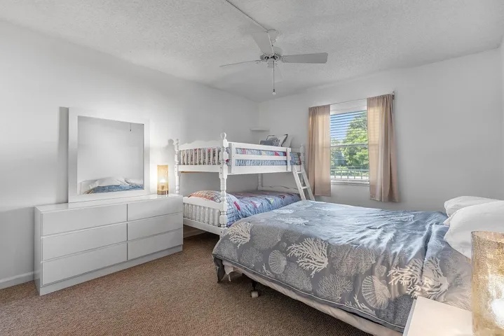 300-N-Hwy-A1A-Apt-203C-HigMedia-032-1280