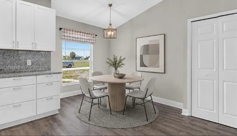 Virtually Staged Dining Area