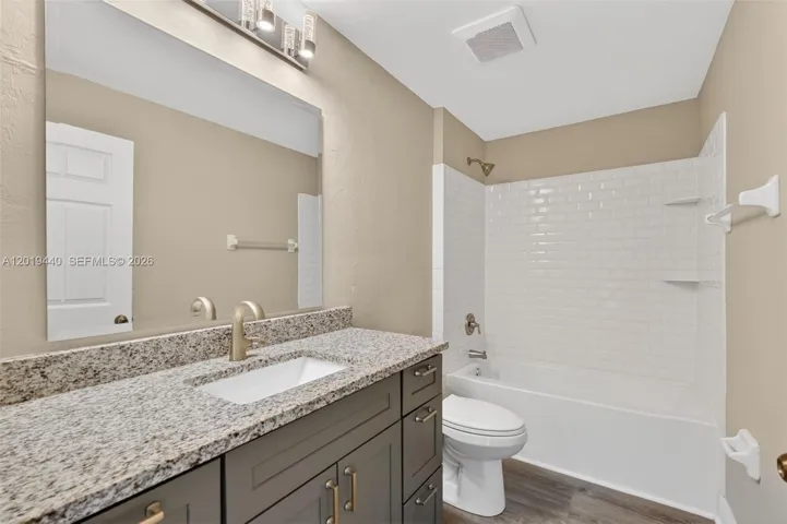 Updated 2nd Bathroom w/Large Vanity For Storage