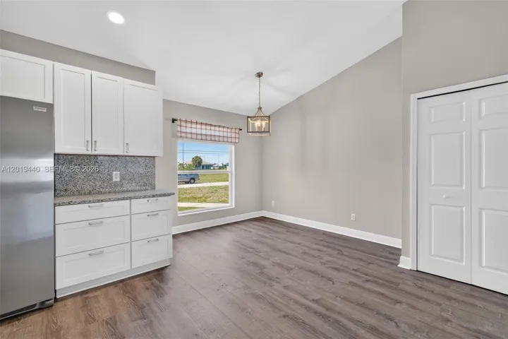 Coffee Bar & Pantry