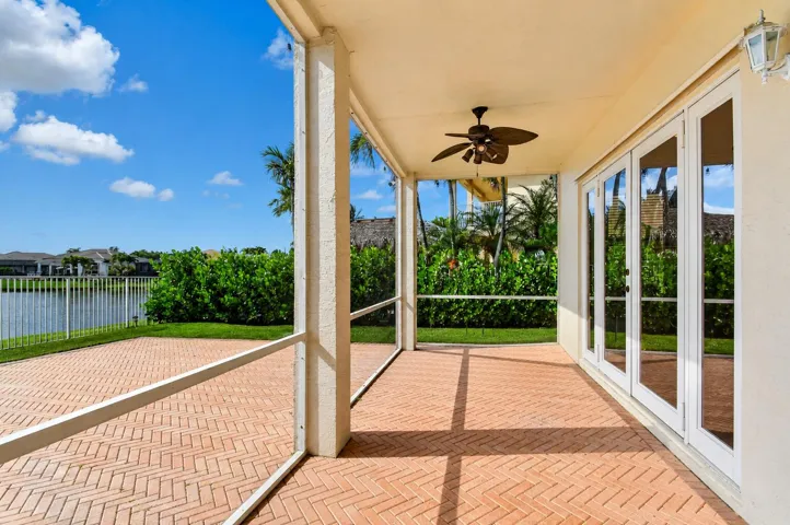 Brick Paver Covered Screen Patio *AI Enhanced