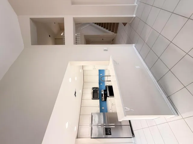 Kitchen/Dining Area