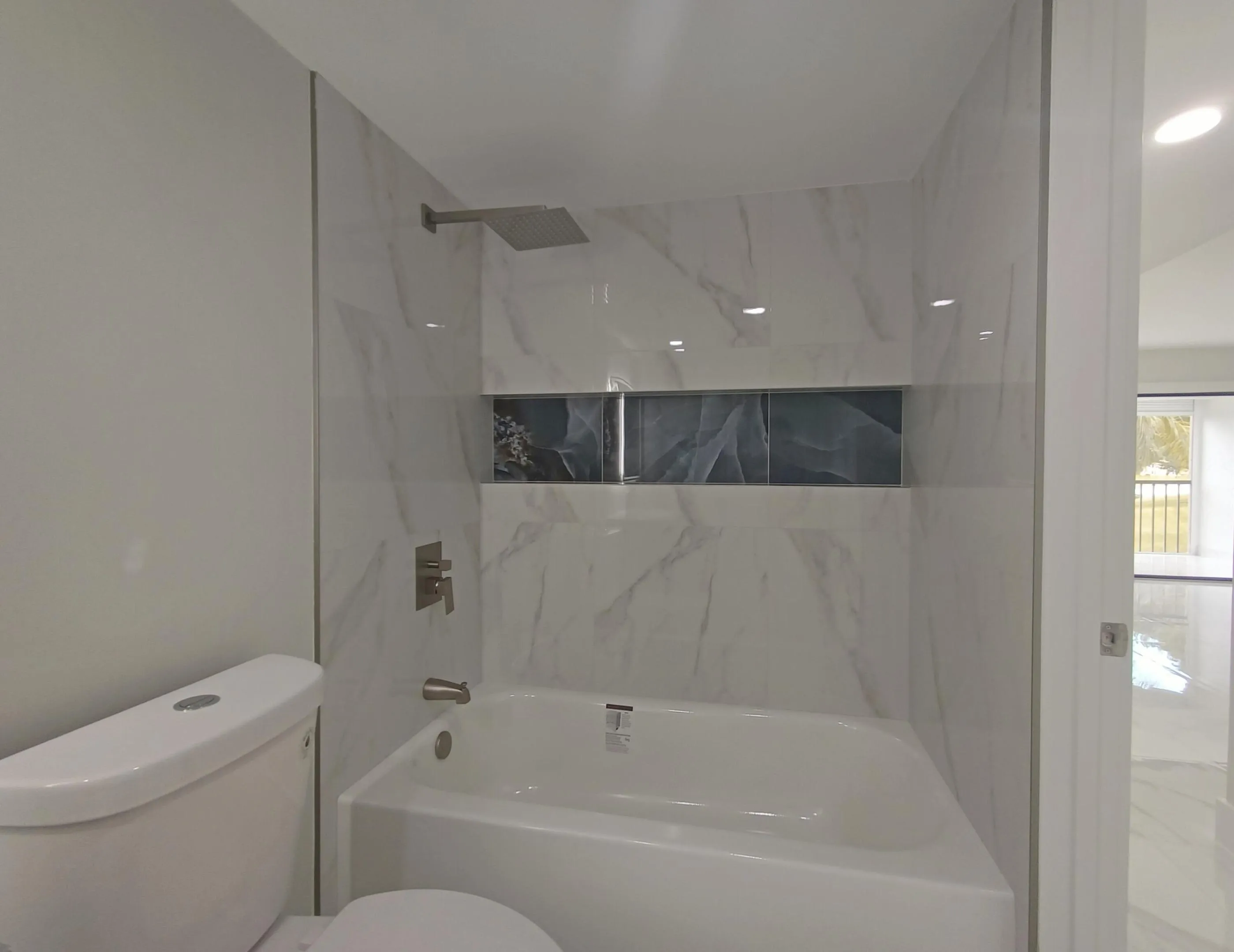 Guest Tub_Shower
