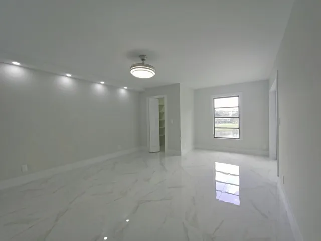 Entering Master Suite