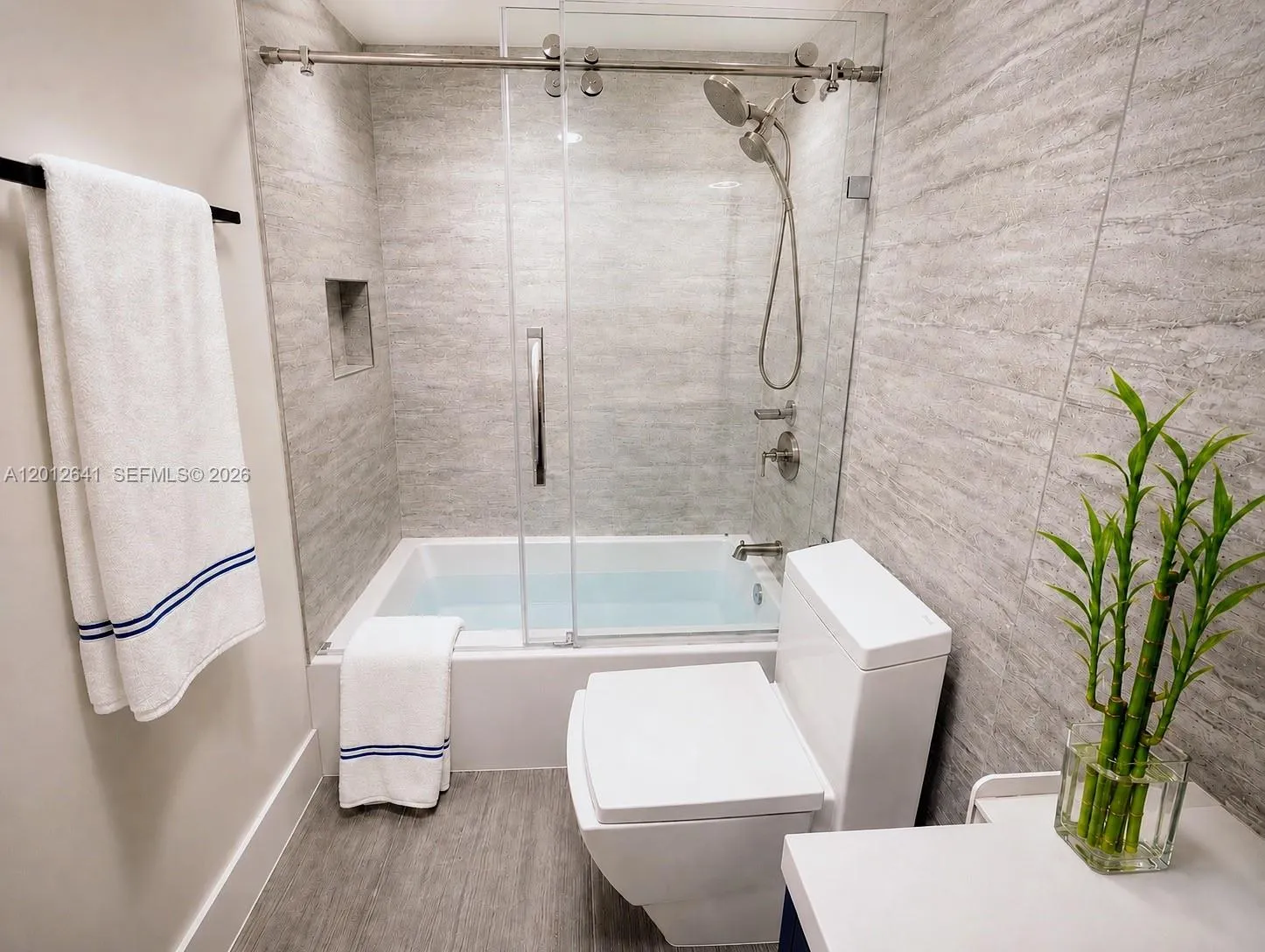 PRINCIPLE BATHROOM