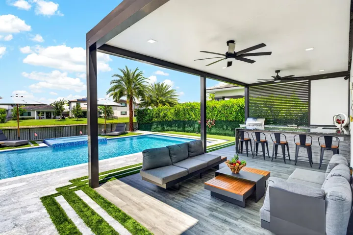 POOL BACKYARD-13
