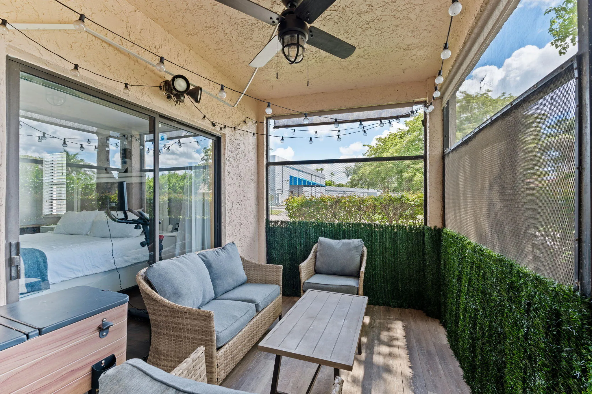26-web-or-mls-A7406257
