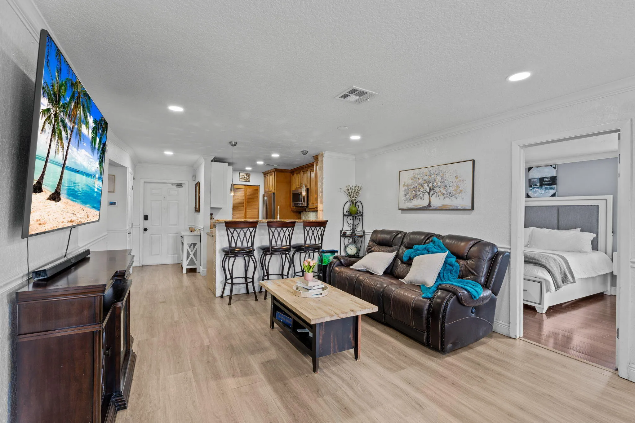 7-web-or-mls-A7406230