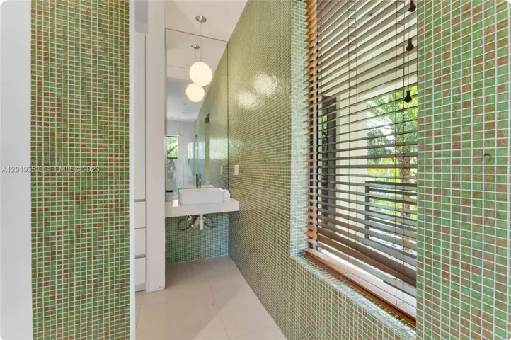Bathroom 4