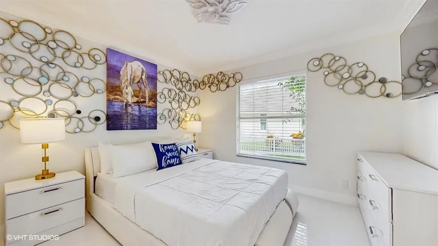 29_13646-Callington-Dr_Web