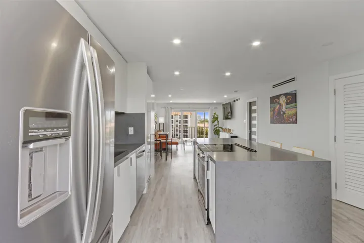 2871 N Ocean Blvd V443 Boca-large-004-03