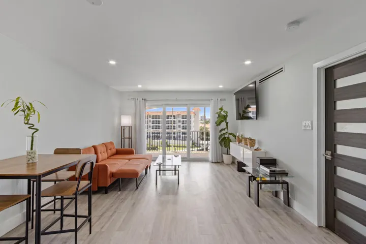2871 N Ocean Blvd V443 Boca-large-007-02