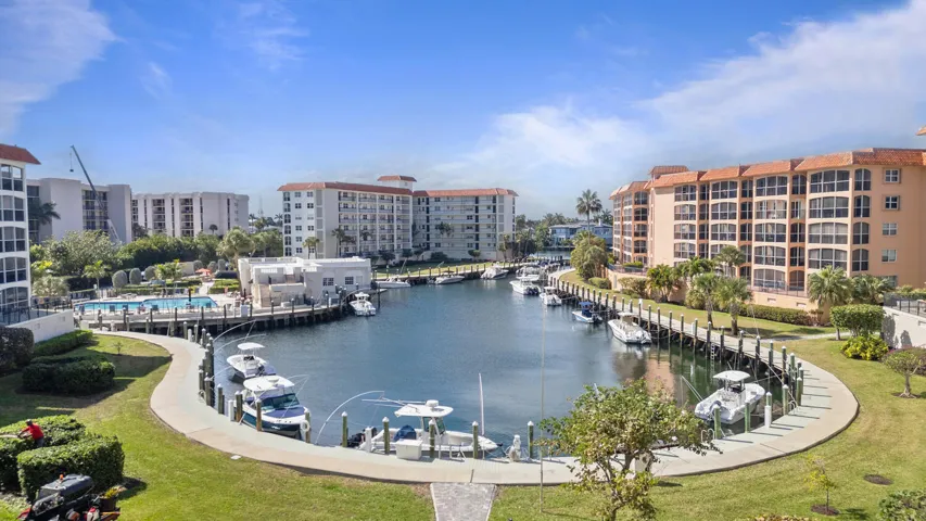 2871 N Ocean Blvd V443 Boca-large-046-04