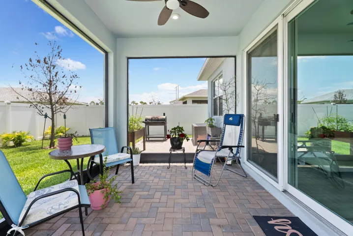 Screened in Lanai