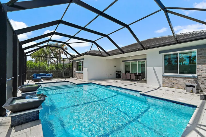 084-12172WaterstoneCir-WestPalmBeach-SMA