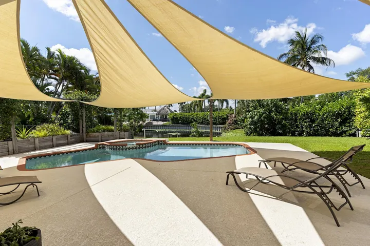 1510 Carandis Cir - - 165