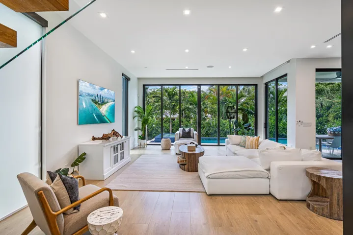 Host family and friends in an elevated setting designed for refined entertaining.