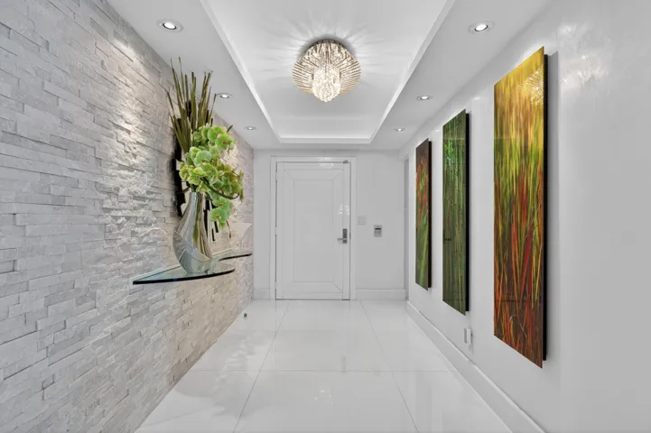 10155 apt 1401-15
