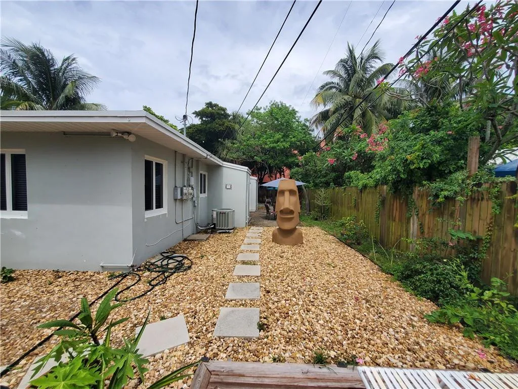 Property photo 35