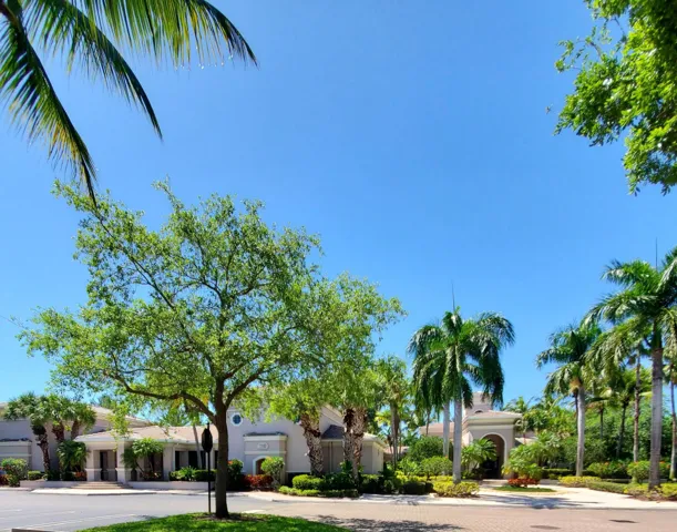Club House outside
