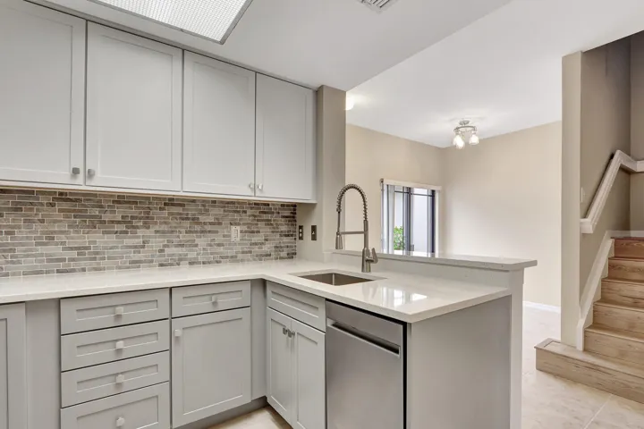 Kitchen 3