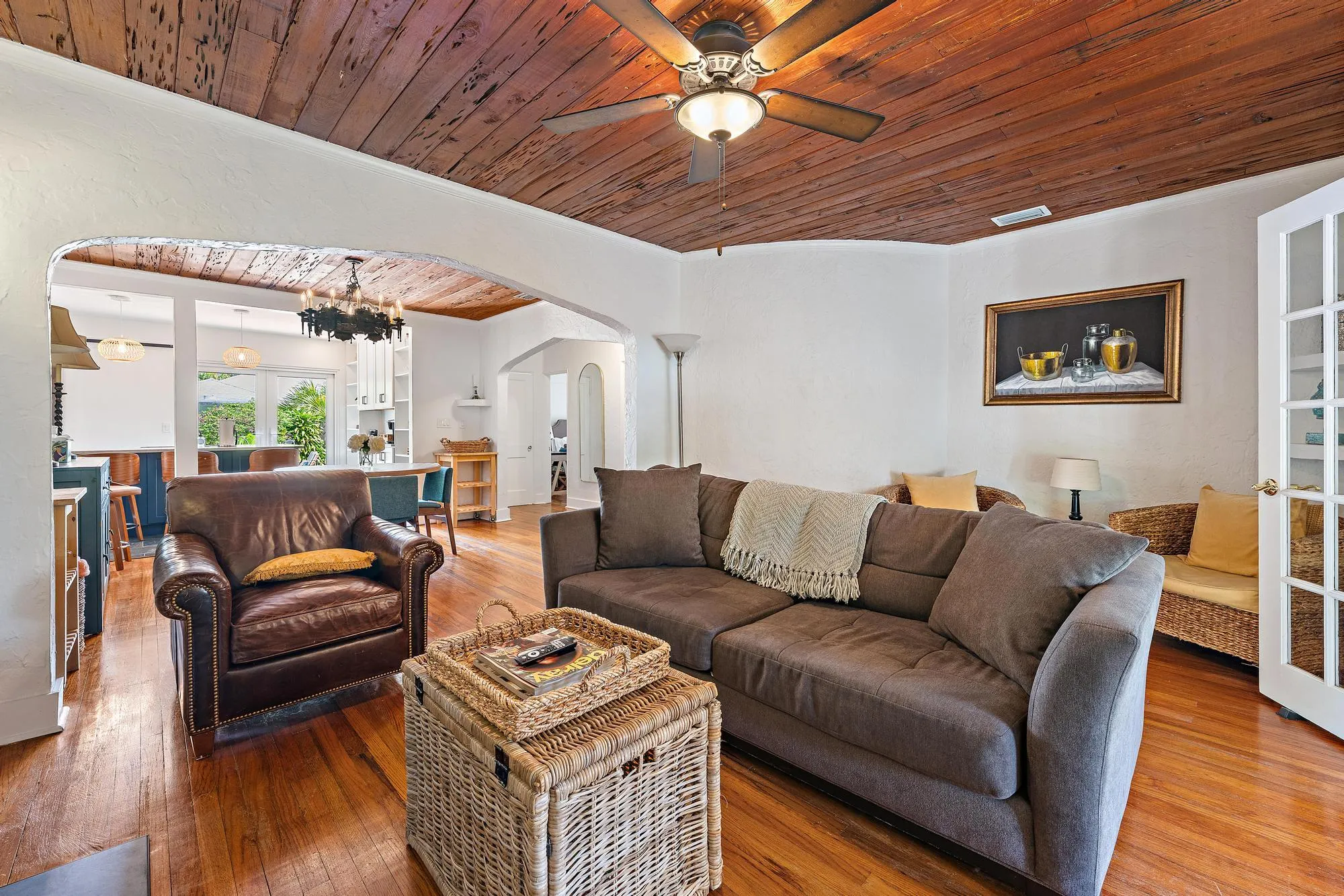 717 Macy St-5