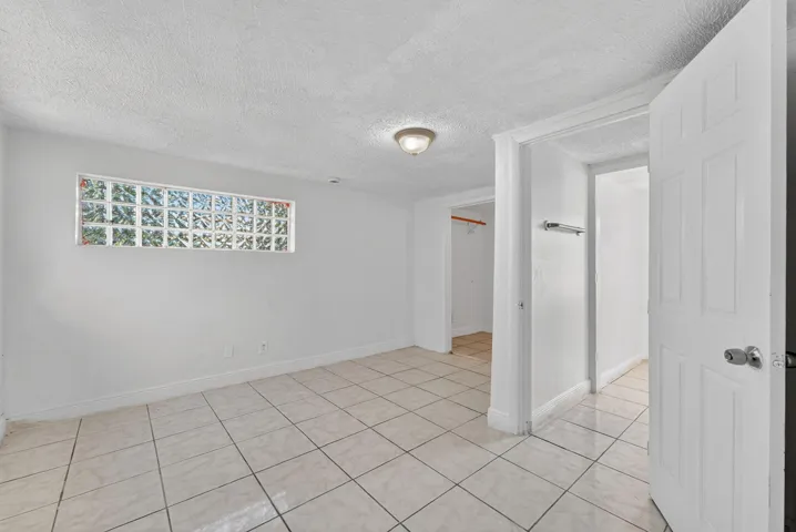 21-web-or-mls-DSC09570