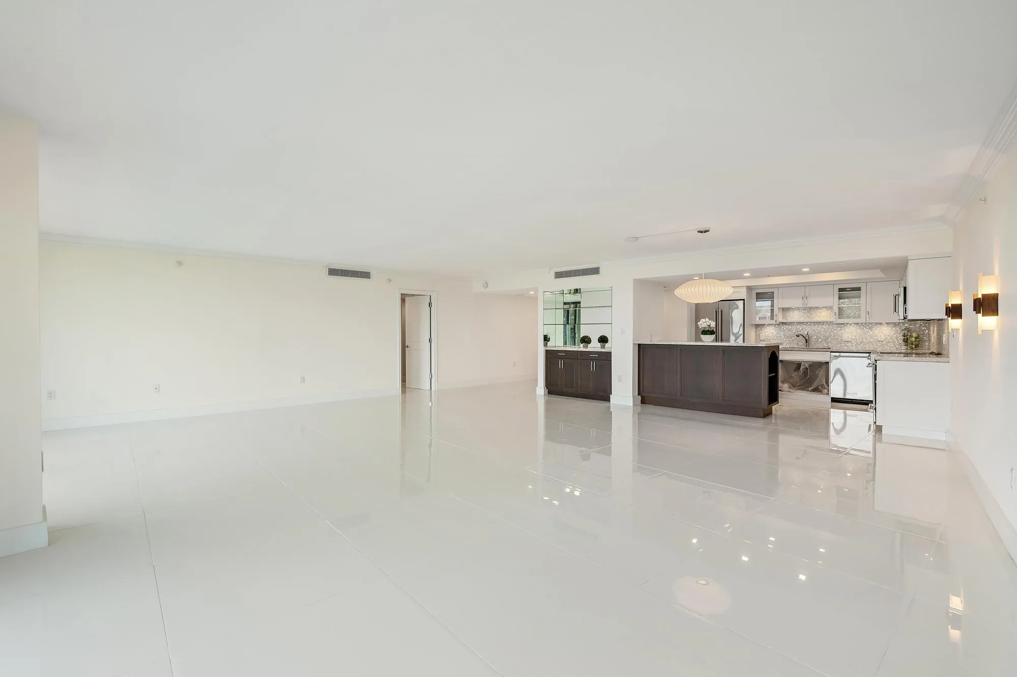 OPEN CONCEPT LIVING