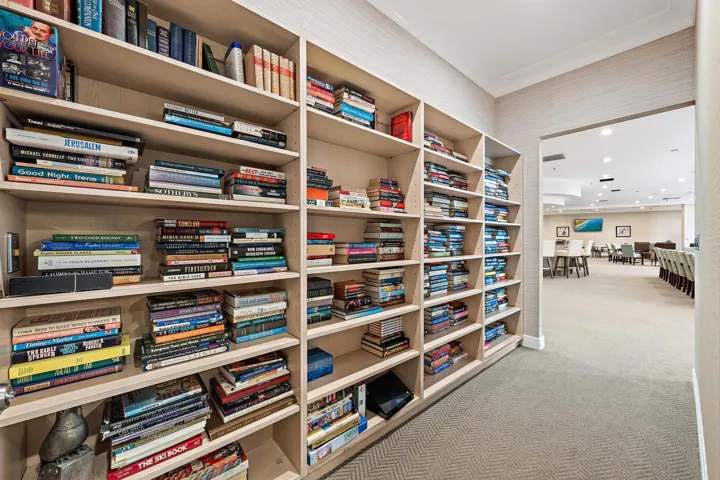 COMMUNITY LIBRARY