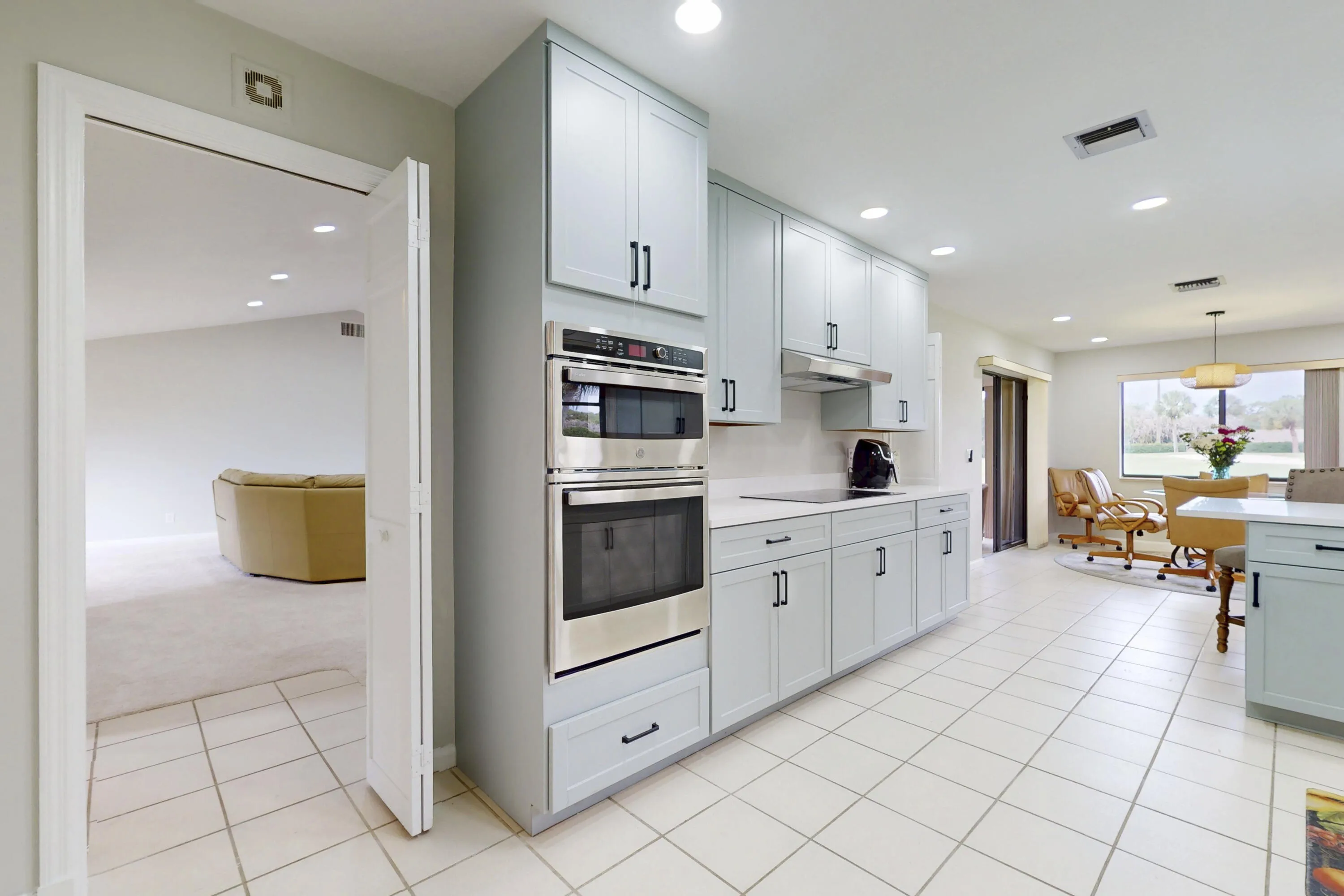 Property photo 46
