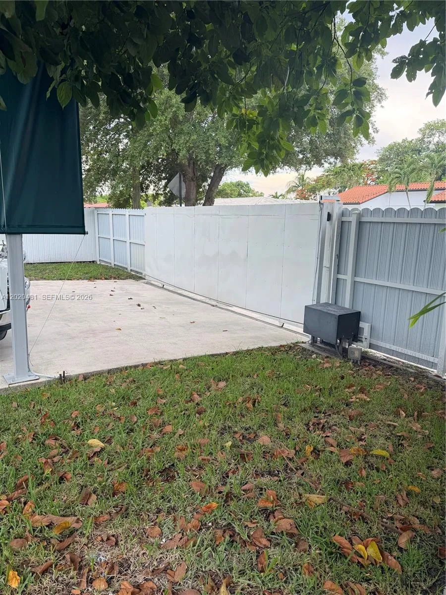 Property photo 51
