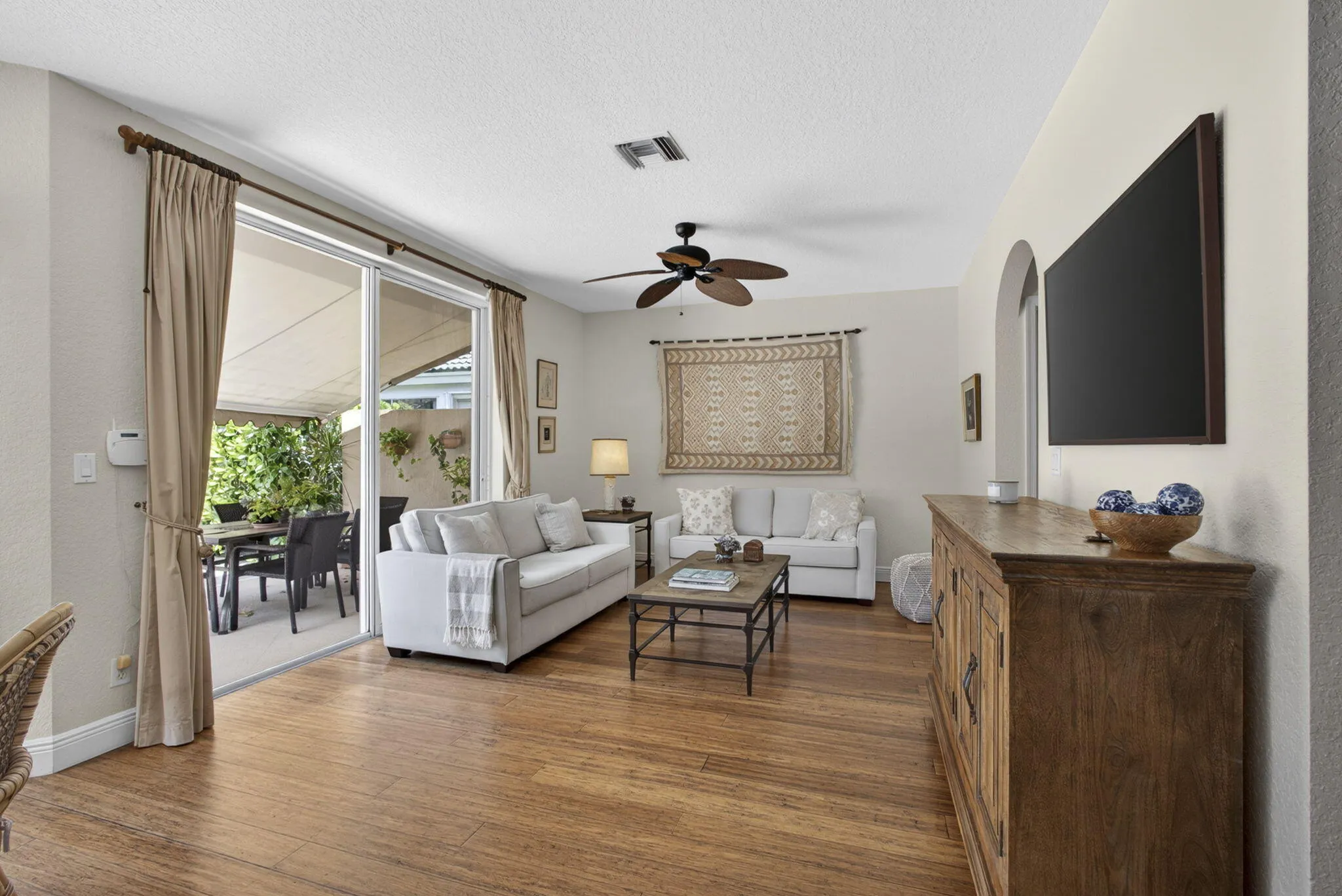 15-web-or-mls-BS1A9959