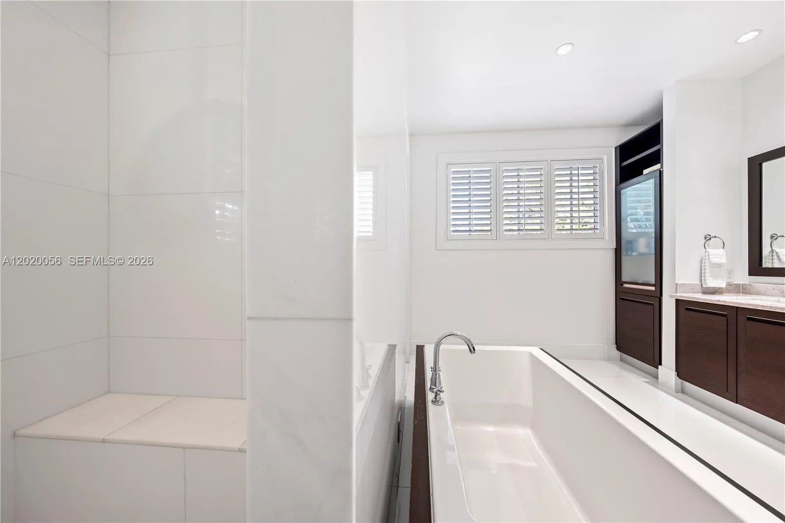 Property photo 102