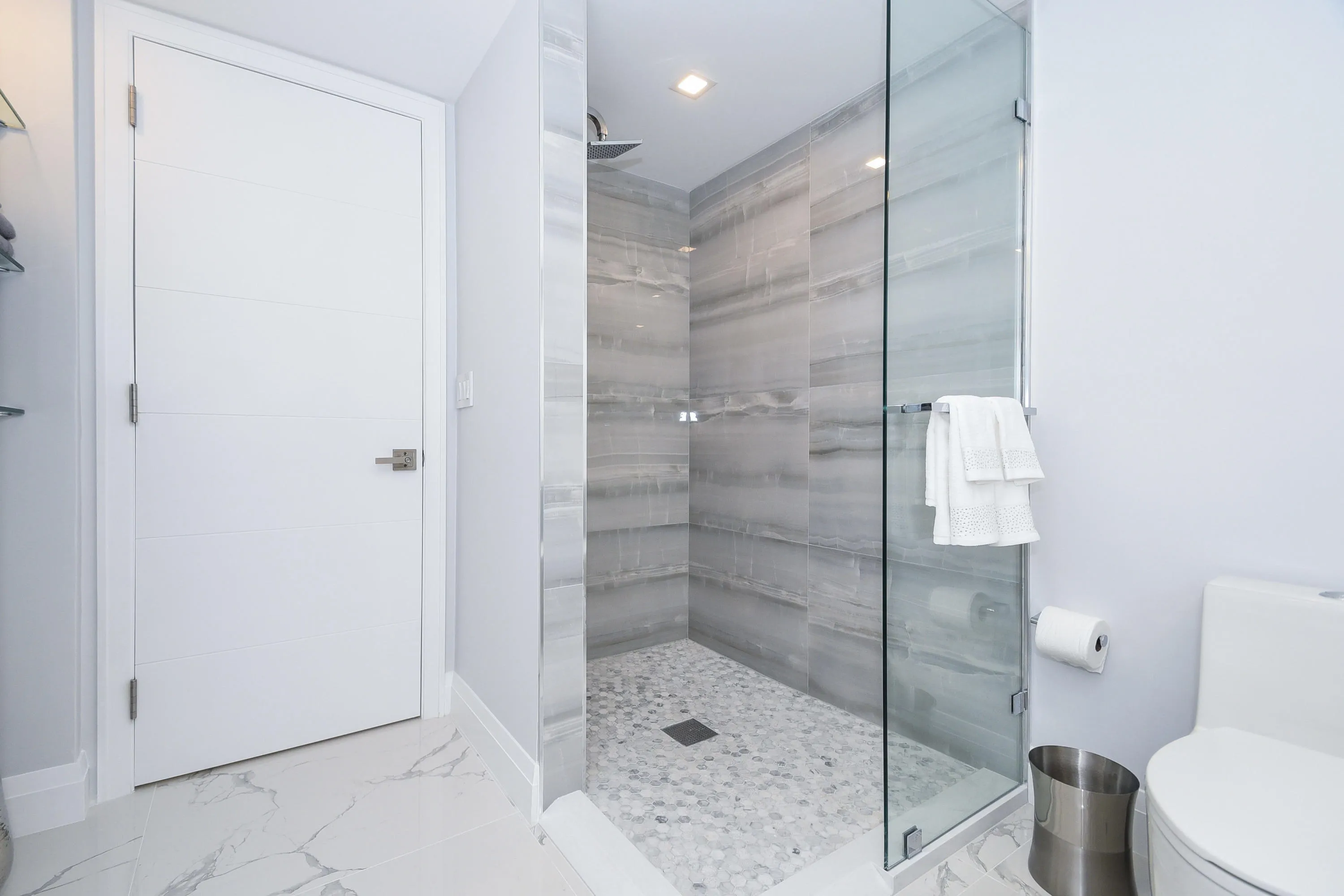 Bathroom2