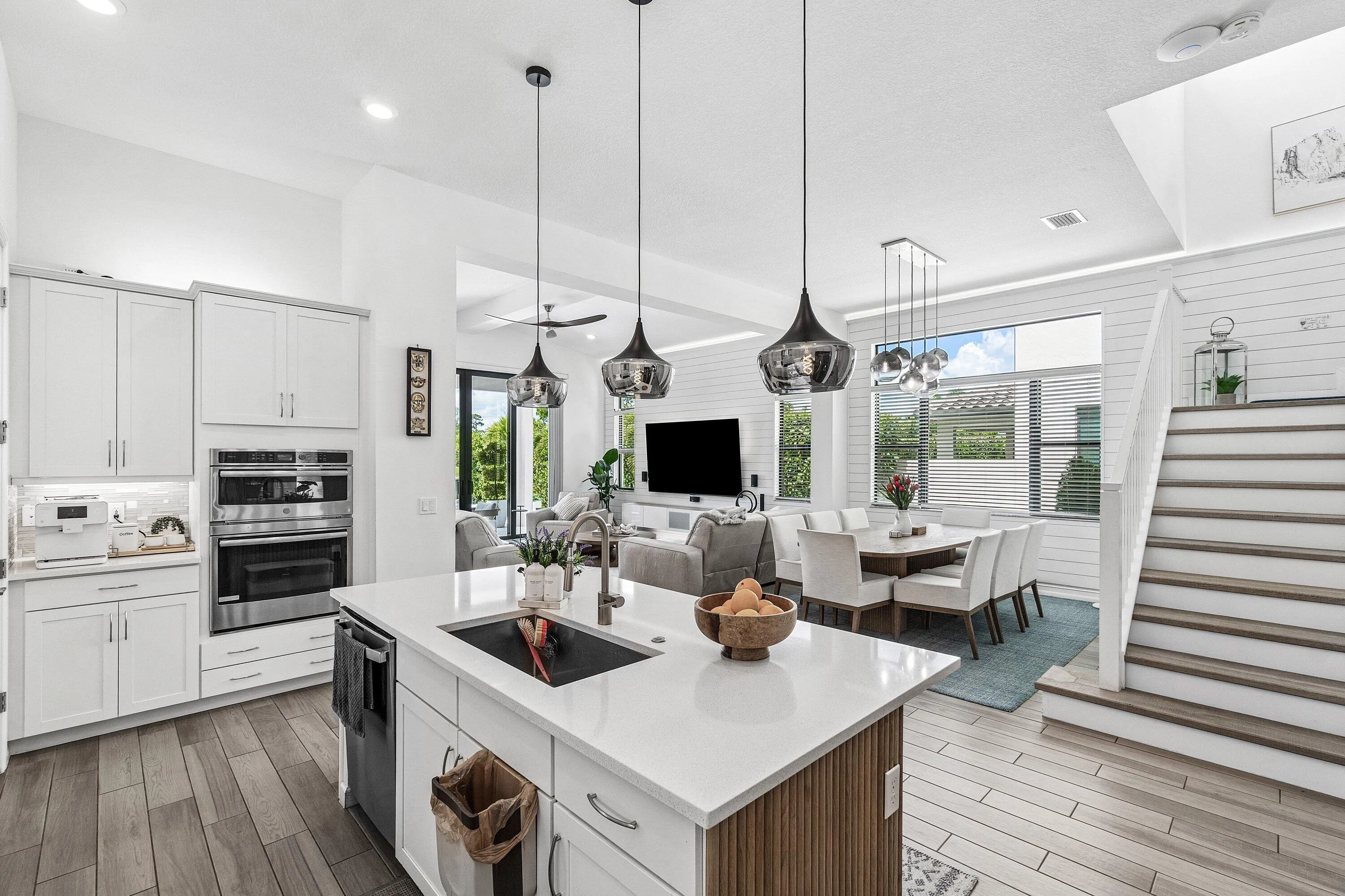 011-8795GrandPrixLane-BoyntonBeach-FL-33