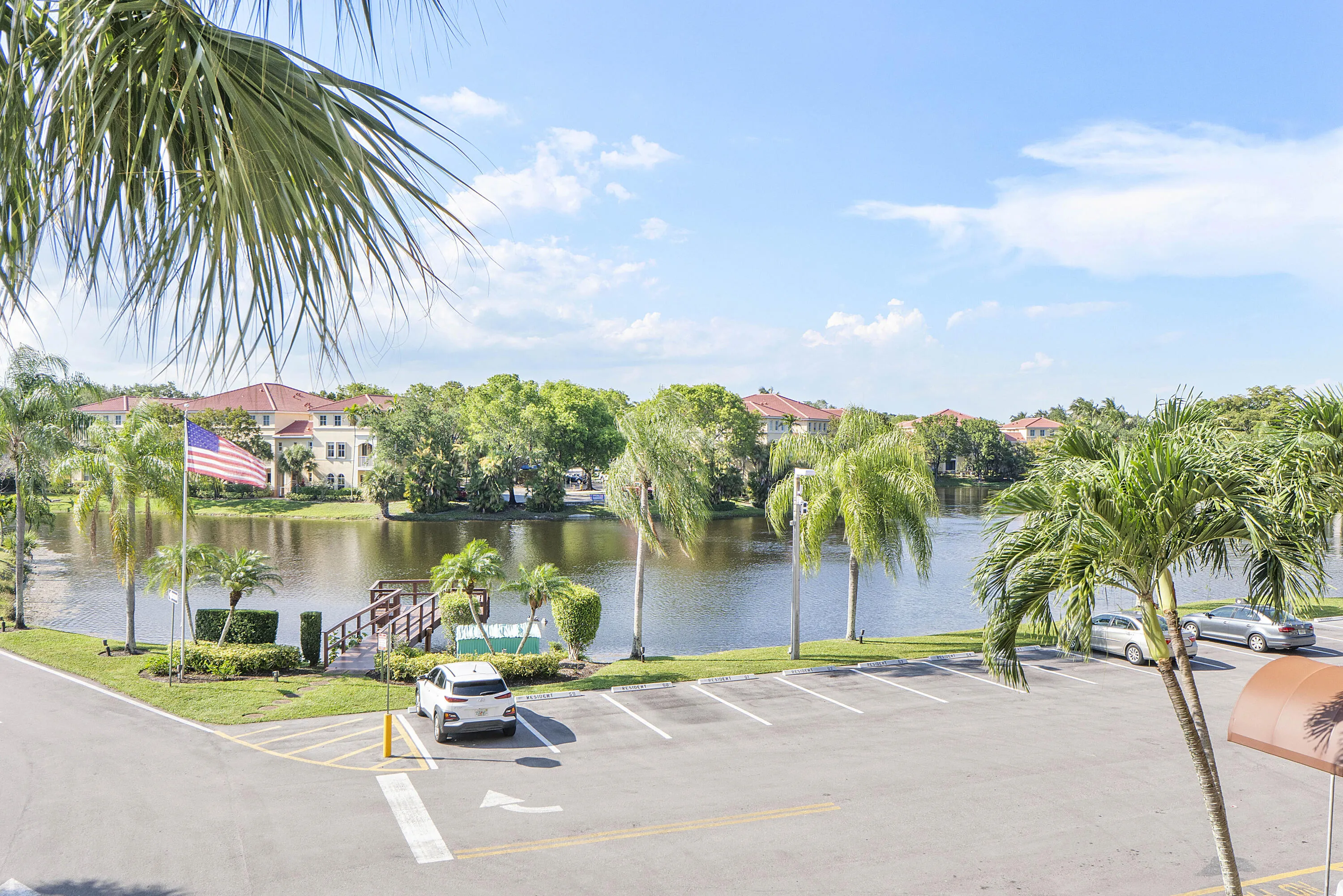 250 Jacaranda Dr u308_022