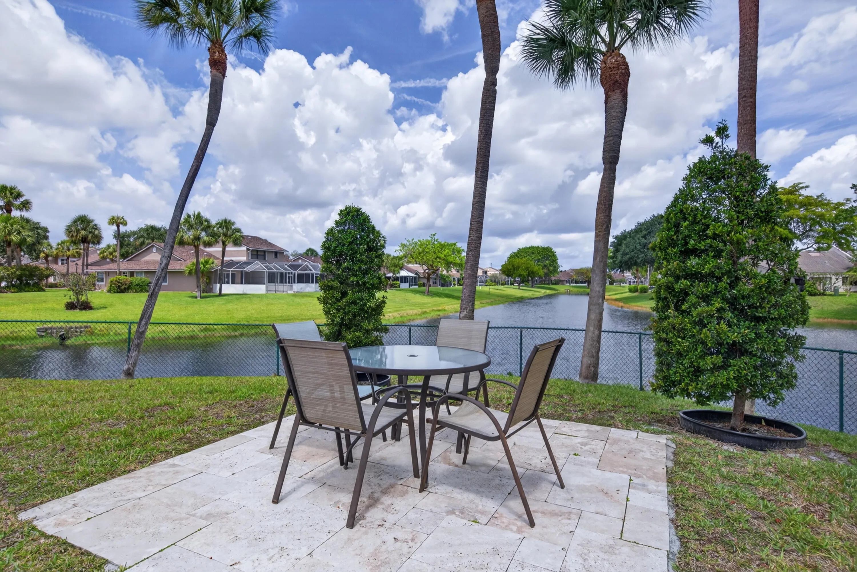 Quiet community sitting area by the lake