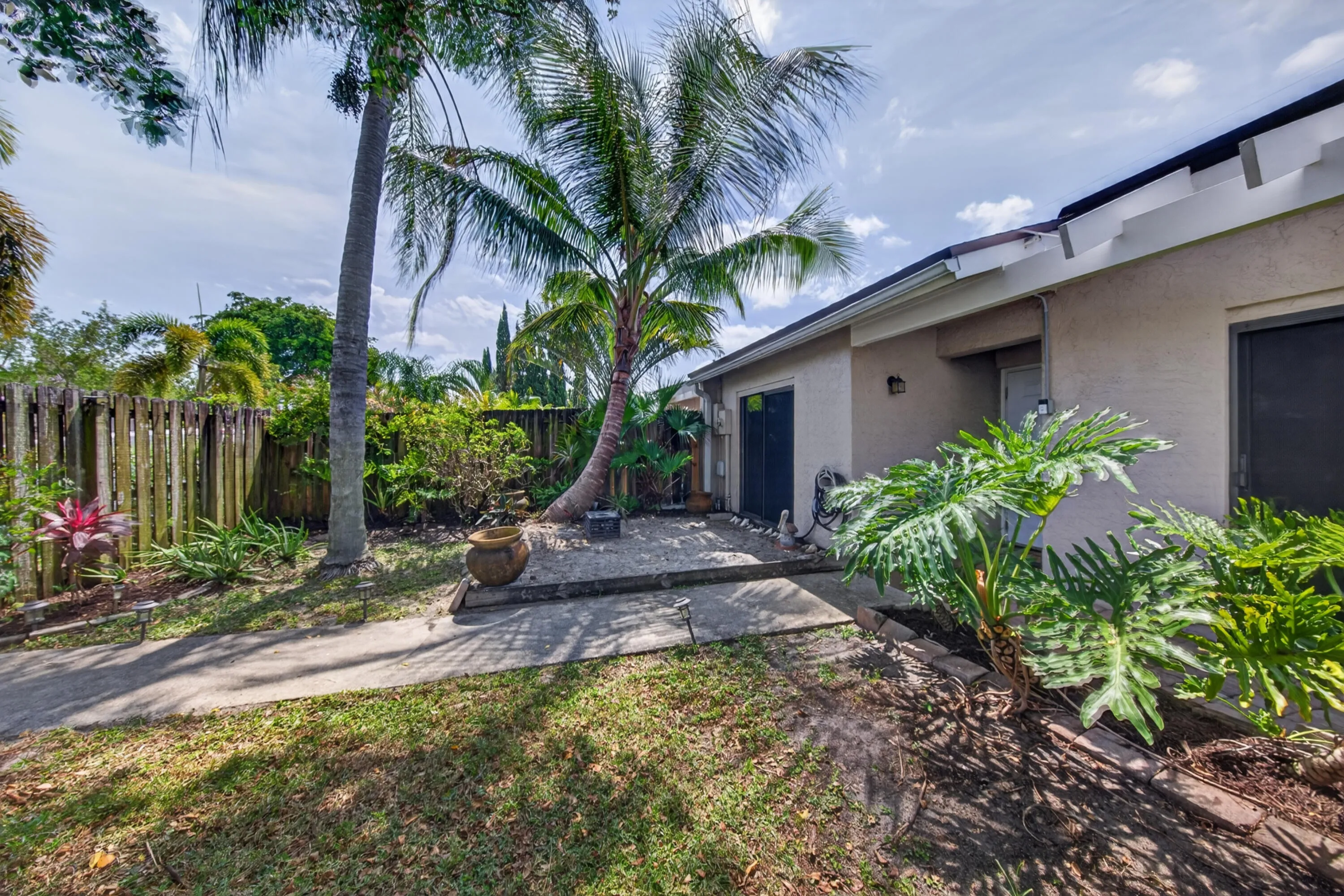 Fenced front yard