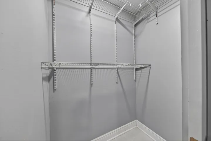 Large closet in 2nd bedroom