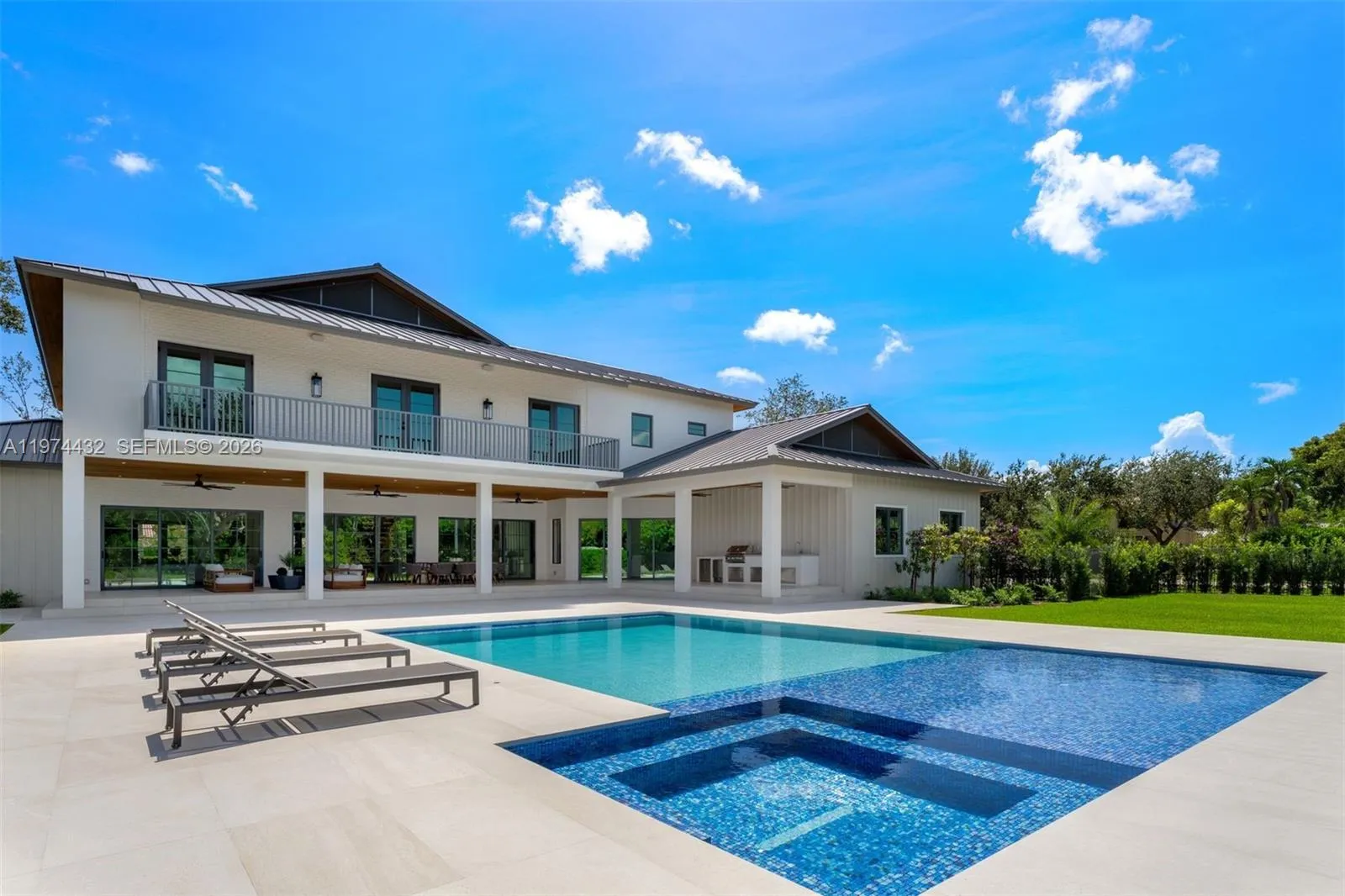 Property photo 35