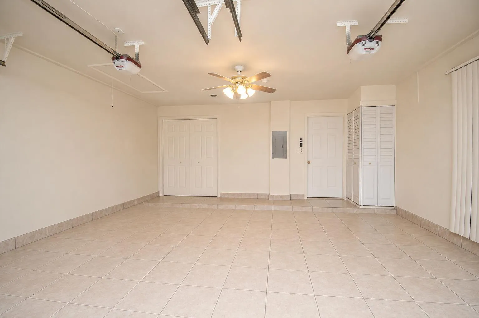 Property photo 54