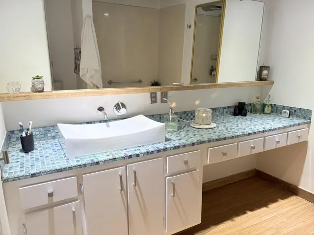 Primary full bath