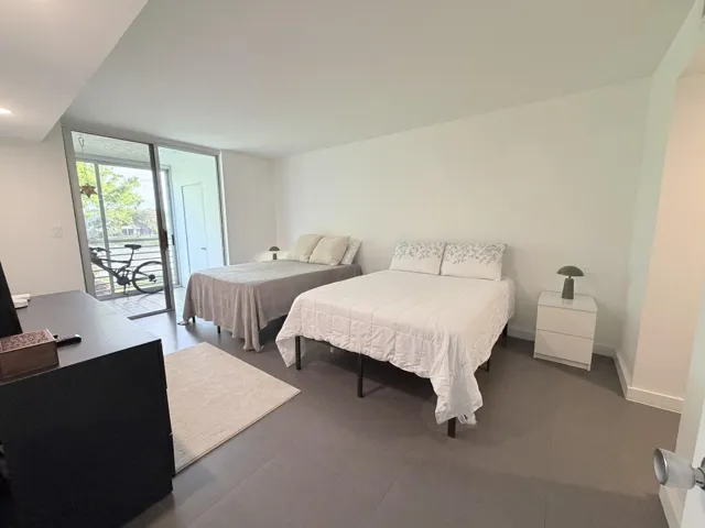 Extra Spaciouse Bedroom