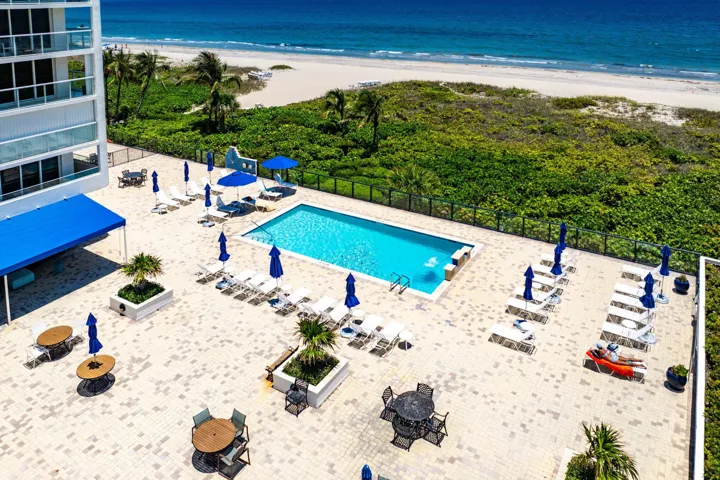 052-2800SouthOceanBoulevard-17L-BocaRato