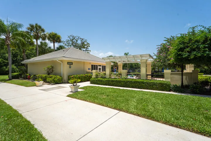 066-5022SoutheastInkwoodWay-HobeSound-FL