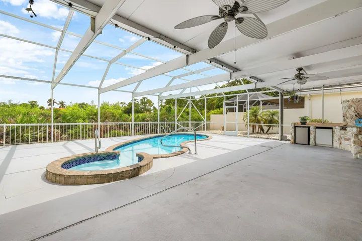 039-5022SoutheastInkwoodWay-HobeSound-FL